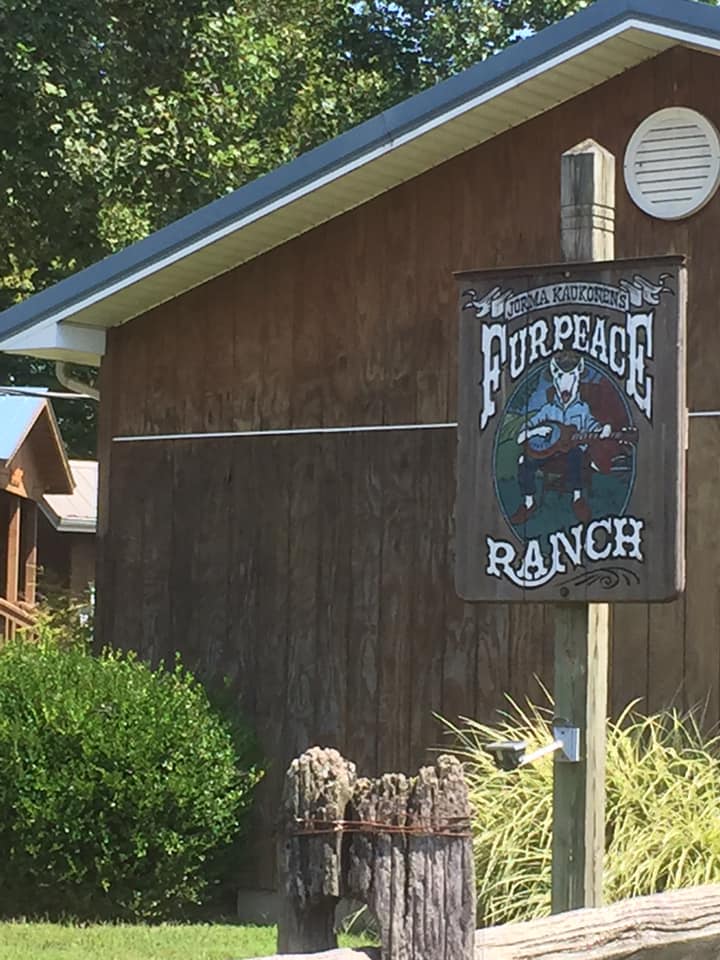 Fur Peace Ranch sign