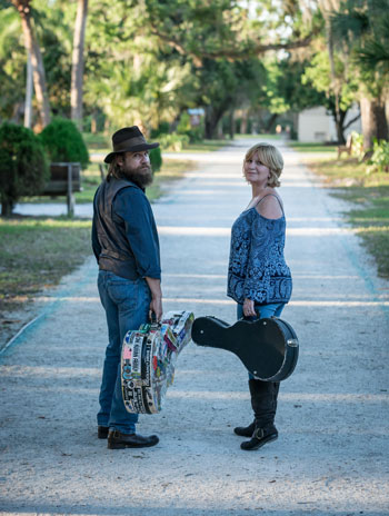 Roy Schneider & Kim Mayfield